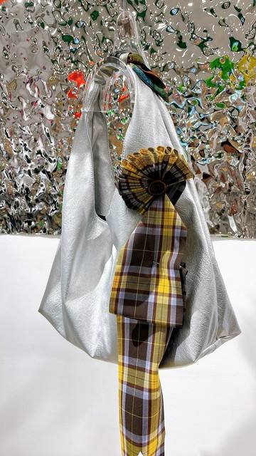 自家品牌shoulder bag