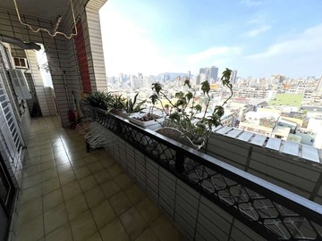 【價好談】四維市政府大室內三面採光4房2衛｜高雄市苓雅區仁愛三街