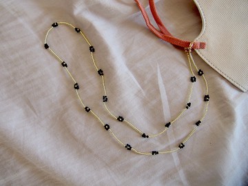 霧面黑花朵面膜附天秤座串珠面膜鏈