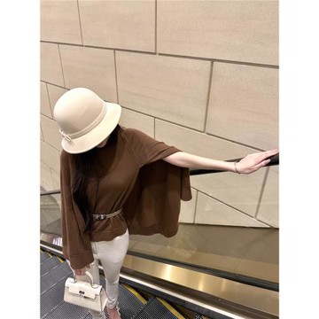 Qiauuu卡布奇諾圓領韓系修身收腰針織斗篷氣質設計感百搭毛衣上衣