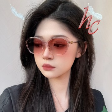 COACH 蔻馳 亞洲版 時尚太陽眼鏡 HC8332D 566613 56mm 透晶粉框漸層鏡片 公司貨