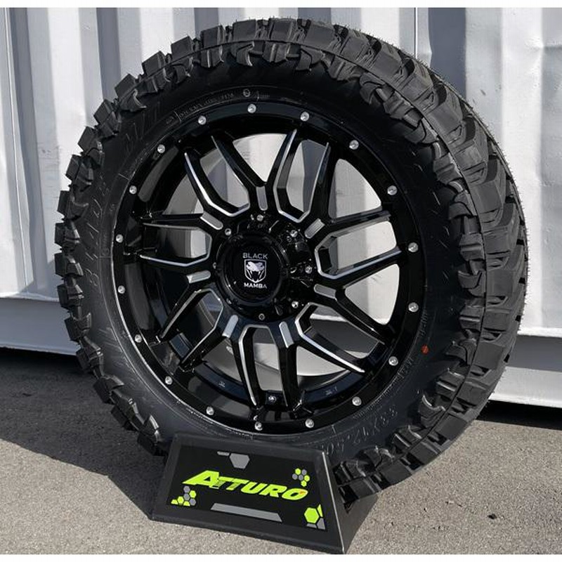 車検対応 TJラングラー JKラングラー Black Mamba BM7 国産20インチスタッドレスタイヤホイール YOKOHAMA iceGuard G075 275/55R20