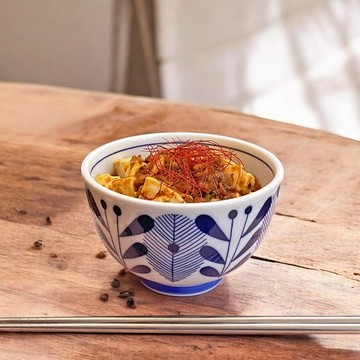 現貨 日本美濃燒 飯碗 餐碗 北歐風 藍白花紋 12.5公分 Usukaru 陶瓷碗 小碗 湯碗 日本製餐碗 日本進口