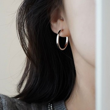 免運💍 S925純銀耳環女簡約光麵耳扣耳圈冷淡風耳釘氣質個性圓圈瘦臉耳飾韓國正品設計感輕奢 銀針 韓系飾品 流蘇耳環