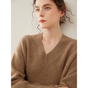 2024秋季款三股重磅加厚V領山羊絨衫女高級感寬松慵懶風毛衣秋冬