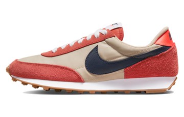 WMNS DAYBREAK CINNABAR SANDDRIFT GUM