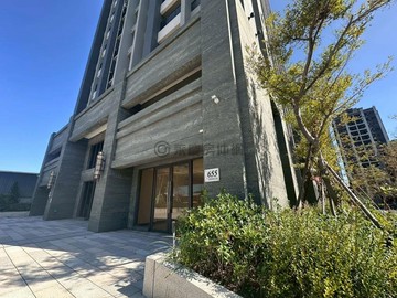過嶺高鐵南路潮+2角窗6米大面寬金店面｜桃園市中壢區高鐵南路五段