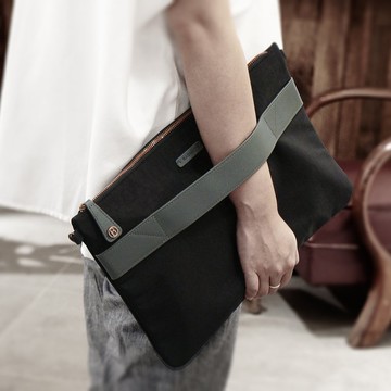 BAGMIO KANT手拿包(附背帶) - 墨黑