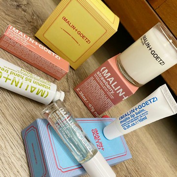 聖誕限定【Malin+Goetz】草莓 香氛禮盒 香氛蠟燭 蠟燭 滾珠油 香氛油 禮盒 限定