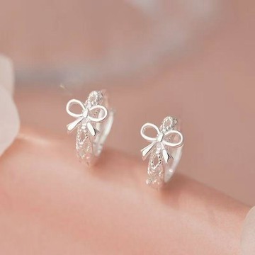 ✨元氣新品✨999銀針鏤空蝴蝶結耳扣新款百搭高級感甜美溫柔氣質耳飾RBZD