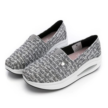 ⚡快閃ON SALE｜PLAYBOY 日系貴氣 金蔥花布增高氣墊鞋-黑灰(PY1036)