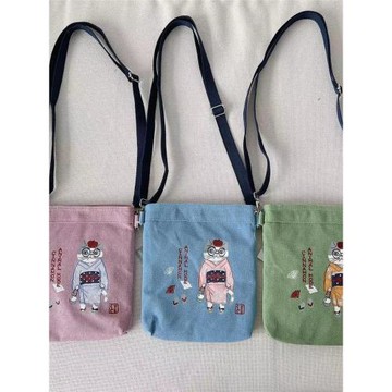 日本kusuguru刺繡和服貓咪單肩包斜挎包手機包逛街購物通勤包6584