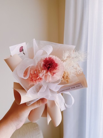 【永生花束】雙色桃粉康乃馨小花束 母親節花束推薦