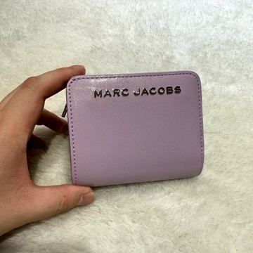 【MJ｜全新】現貨 MARC JACOBS 短夾 中夾 防刮紋 錢包 小標 零錢短夾｜Little Bee 小蜜蜂精品