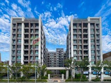 竹南輕裝明亮2房平車美廈｜苗栗縣竹南鎮仁德路