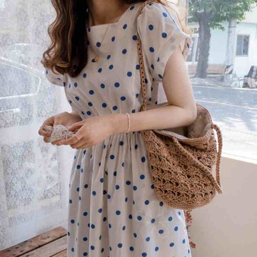 2022薄款白色波點連衣裙子女夏茶歇法式初戀甜美純欲風在逃公主裙