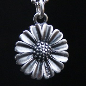 【巴黎精品】現貨+預購 S925手工純銀吊墜子足銀項鍊泰銀項鏈首飾復古情人節禮物-雛菊復古男女飾品a1kj6