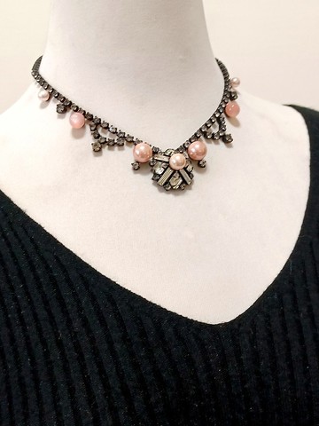 vintage jewelry 古典黑底粉色維多利亞萊茵項鍊