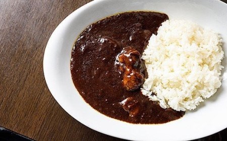 大粒石垣牛カレーと石垣島アグー豚カレー食べ比べセット U-5-1