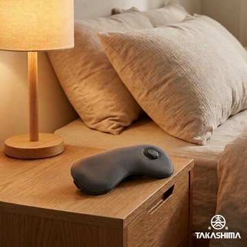 放下手機，好好寵愛雙眼👀[快速出貨]【TAKASHIMA 高島】暖眠眠 按摩眼罩/眼部按摩器 M-203(舒眠舒壓/生日禮物/巨蟹座禮物)