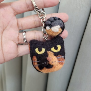 珮寧手作+兔娟畫貓+貓頭鑰匙圈.玳瑁貓羊毛氈│吊飾.貓咪掛件│