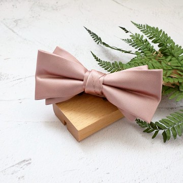 雙層粉緞領結-質感的緞面 像穿著燕尾服般的貴族讓人捨不得眨眼