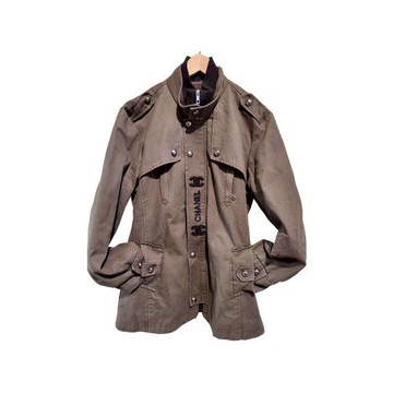 【二手精品 9.9成新】CHANEL香奈兒卡其色軍裝夾克(剪水洗標) 編號S65