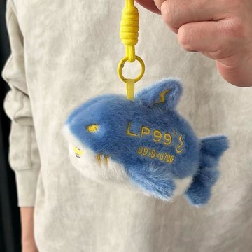 🔥臺灣出貨 雷朋99毛絨玩具小魚復讀小雷魚包包掛件掛飾鑰匙扣公仔周邊送朋友