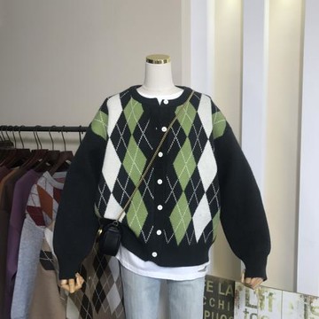 自留韓國洋氣撞色菱格寬松大碼今年流行的毛衣外套女開衫春秋新款