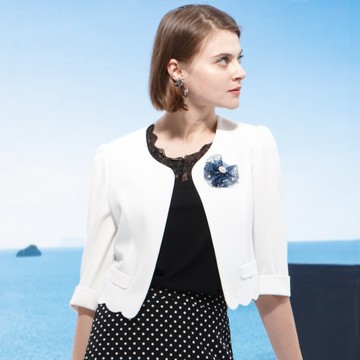 CLL 巧玲瓏  典雅波浪短版小外套 2337141