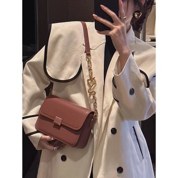 輕奢時尚馬鞍包包女2025新款單肩斜挎豆腐包小眾設計高級感腋下包