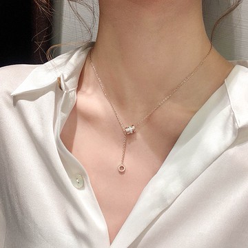 小蠻腰鈦鋼不掉色項鍊女 字母小眾設計 氣質個性轉運吊墜鎖骨鏈 女性項鍊