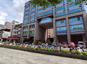 近宜蘭大學文教區三房車位優質華廈｜宜蘭縣宜蘭市一支局