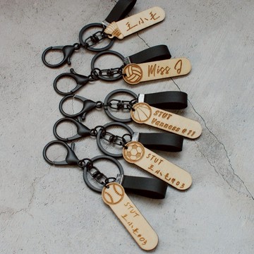 客製化球類木頭鑰匙圈/排球/籃球/足球/棒球/羽球/文字中英字數不限