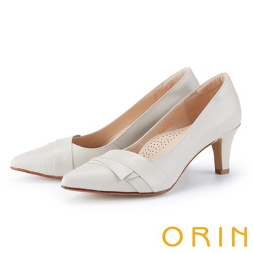 ORIN 褶面羊皮尖頭高跟鞋 米色