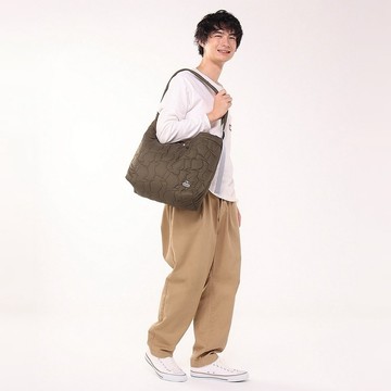 CHUMS Booby Stitch Shoulder Bag肩背包 橄欖綠 CH604041M032