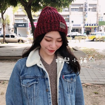 「拉兒小舖」台灣現貨 韓版 小頭圍 素面簡約 文青 貼布女針織毛帽 保暖毛線帽 兒童