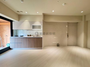 ⭐️龍邦登峰21⭐️全新百萬整理次頂樓兩房兩衛平車｜台中市北區中清路一段