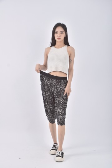 (L) 高腰豹紋黑色長褲
