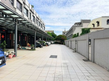 北勢國小前院停車別墅｜台中市沙鹿區六合路
