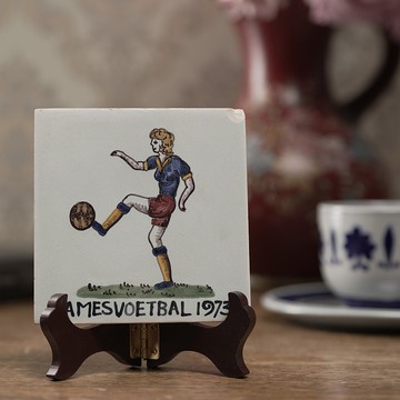 荷蘭手繪1973女子足球無框瓷磚/代爾夫特/台夫特/歐洲青花瓷