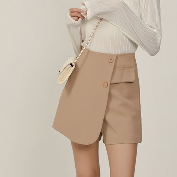 素色假口袋裙片短褲-卡【KT21692】