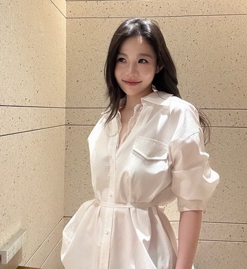 VIVILIAN蕾絲拼接綁帶收腰優雅OL襯衫