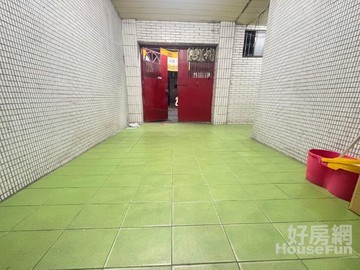 A008-蘆洲中正路面寬方正住辦1樓｜新北市蘆洲區中正路