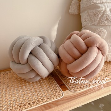 THiRTEEN拾叁家居◖Knot球打結抱枕 結球抱枕 莫蘭迪色 沙發抱枕 北歐風 沙發靠枕 抱枕 拾參