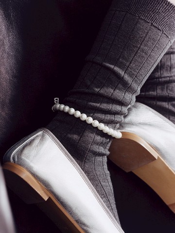 Initial Tail Pearl Anklet