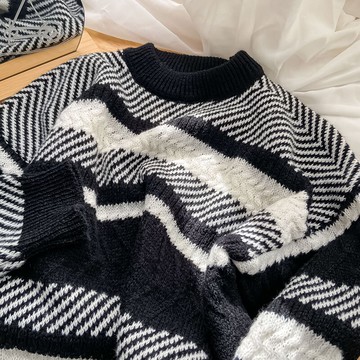 復古條紋寬松毛衣女新款冬季慵懶風圓領加厚保暖針織衫上衣