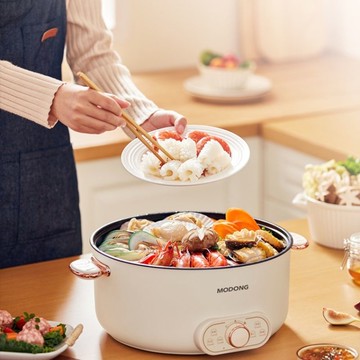 110V電火鍋不粘一體6L大容量多功能電熱炒鍋蒸宿舍煮面迷你電煮鍋