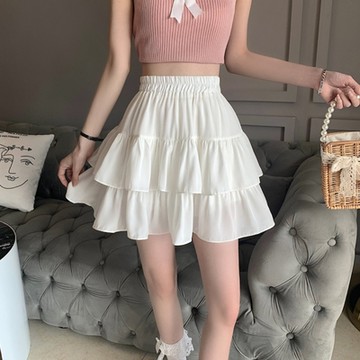 La Belleza減齡素色鬆緊腰甜美蛋糕裙(有內襯短褲)