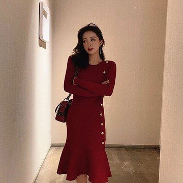 針織內搭打底拜年連衣裙子過年衣服女裝秋冬裝2020新款中長款毛衣